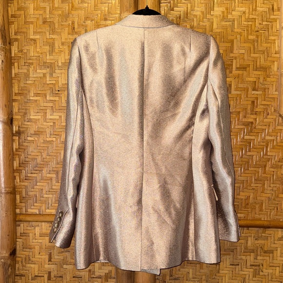 Shimmering Gold REISS
Mimi Double Breasted Blazer size 8 - Picture 4 of 11